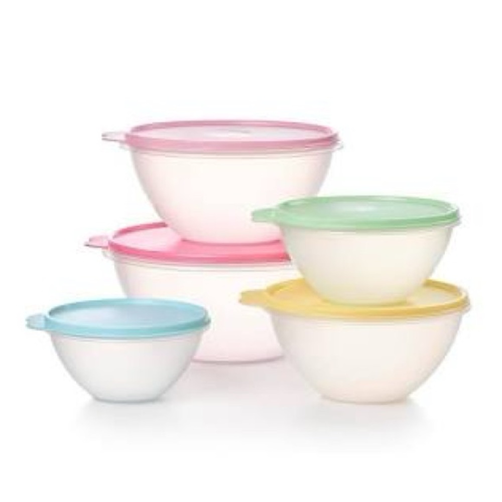 Tupperware Vintage Wonderlier Bowl Set